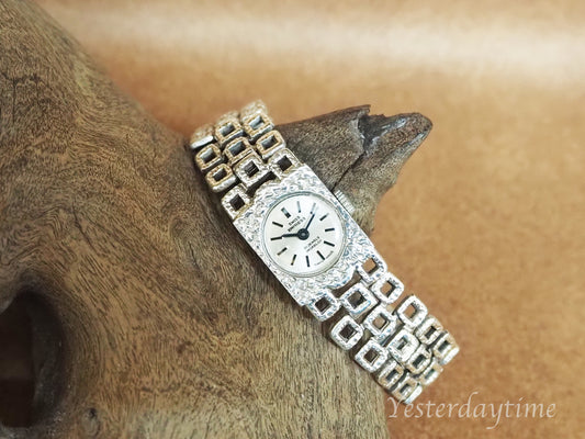 1960's Swiss Empress Swiss Made 21 Jewel Solid Silver Ladies Manual Wind Wristwatch